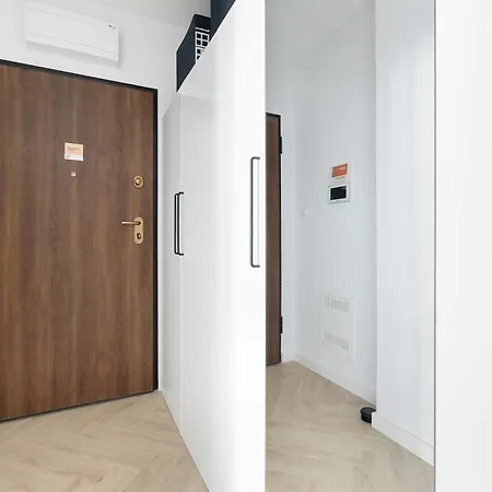 Apartment Black And Grey For 2 People In Center By Renters Lublin